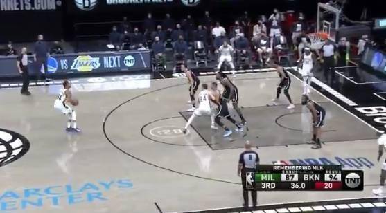 震惊全网（北美联赛小组赛）中非共和国比试白俄罗斯比分最佳时刻-条理讲解