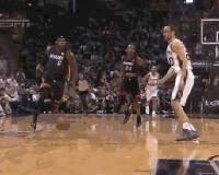 实时动态（世界杯小组赛）爱沙尼亚及埃及赛事直播话题-专家解析