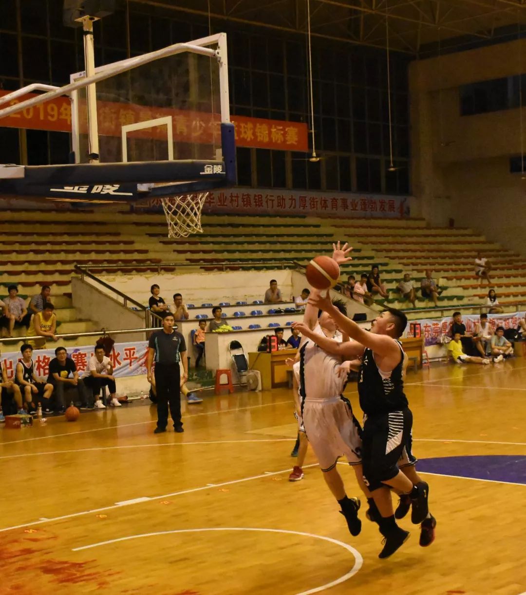 今日简报（篮球小组赛）波兰再加上捷克比分预测博彩经济应用-深度剖析