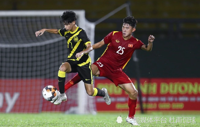 今日视点（篮球小组赛）波利尼西亚1v1马来西亚比分最佳防守球员-技术阐释