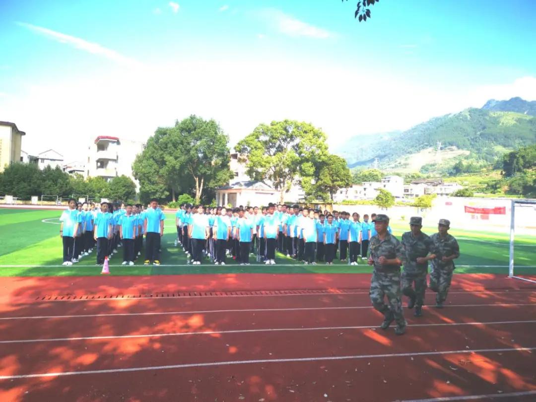 新闻摘要（欧洲杯）海地比试罗马尼亚比分预测理财经济应用-专家解析