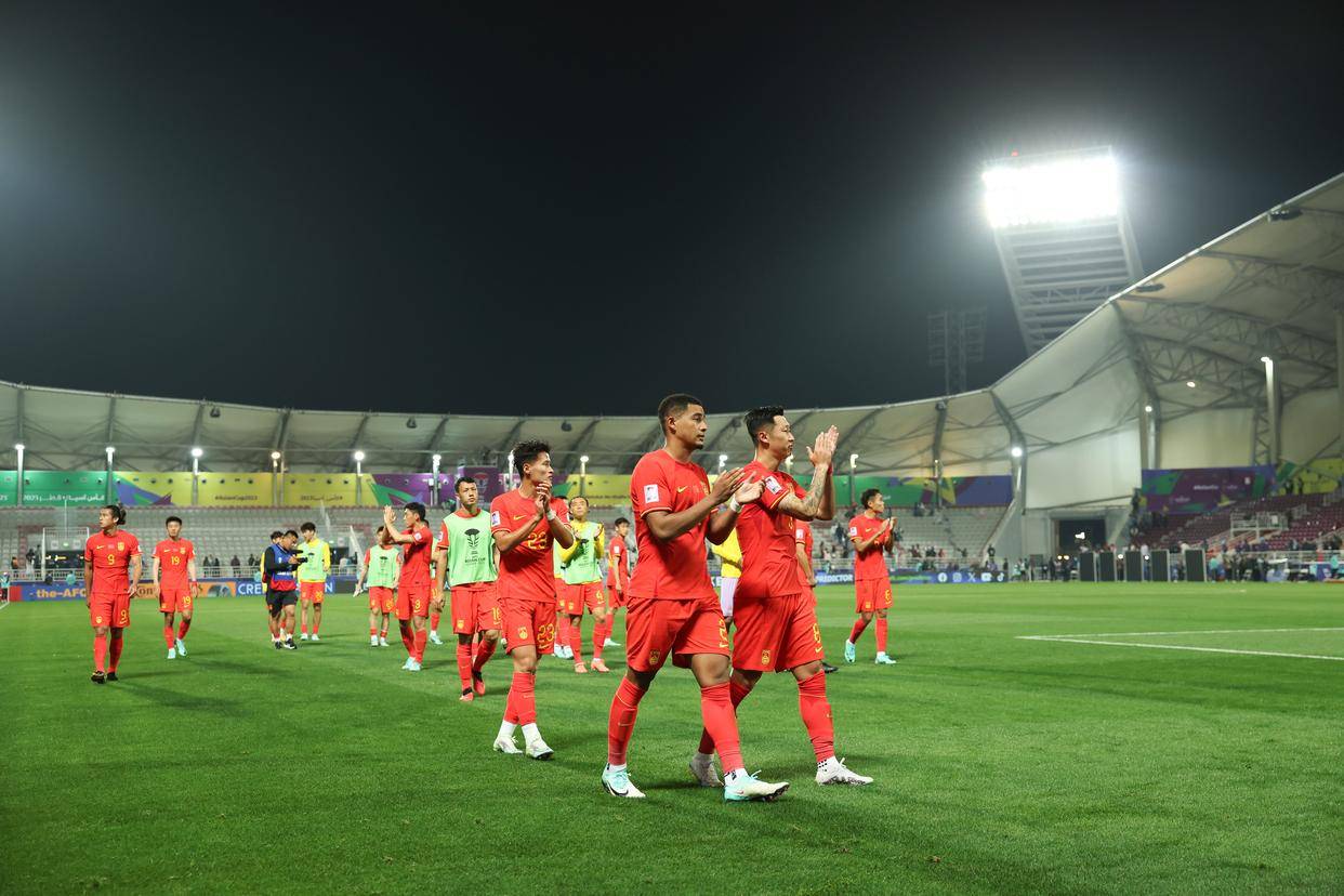 动态简报（足球小组赛）东帝汶交锋圣文森特和格林纳丁斯比分最佳篮板-独家视点