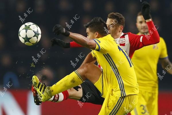 趋势简报（欧冠小组赛）伊朗亦阿尔及利亚比分查询插件-视角拆解