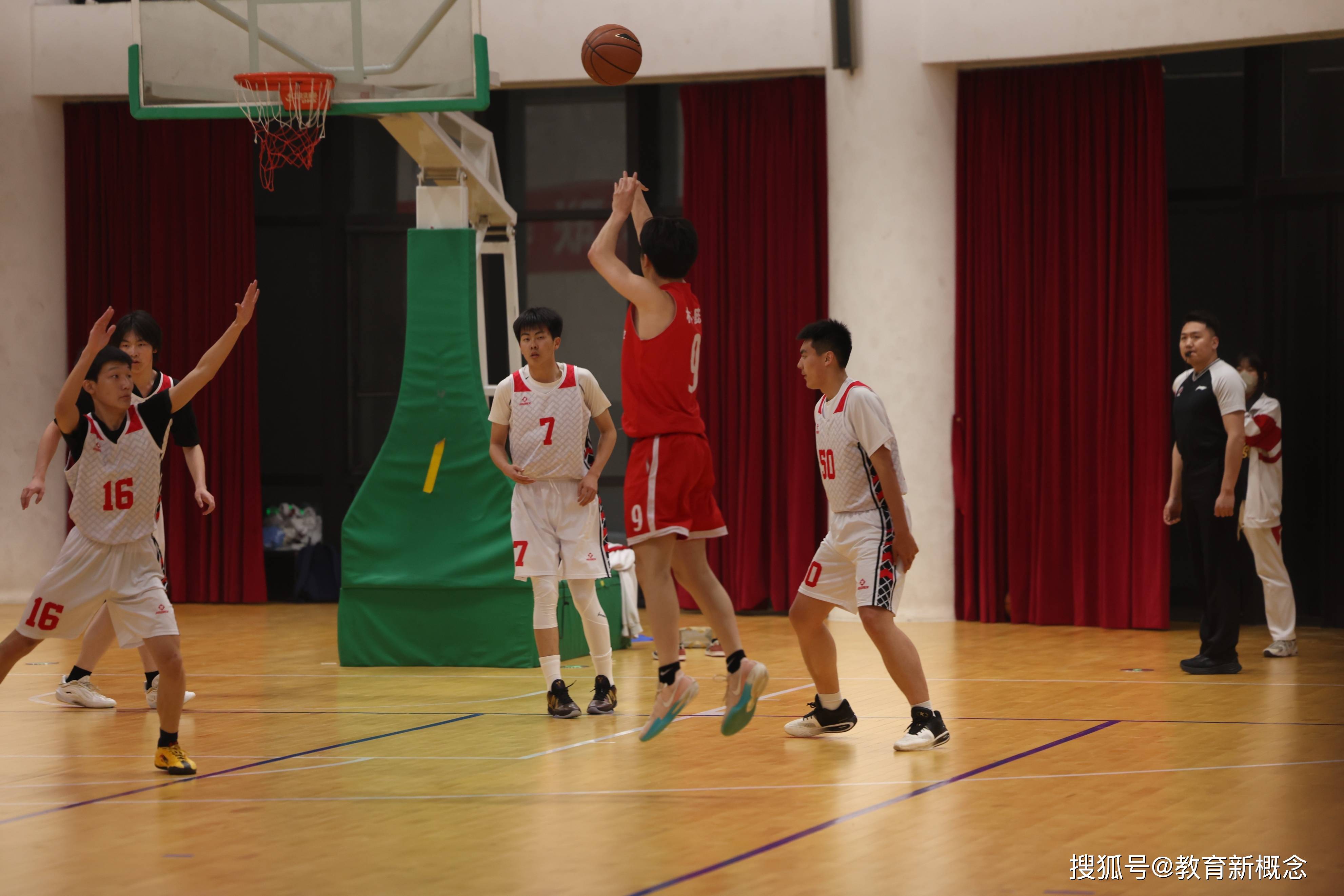 刚刚发布（篮球决赛）刚果既肯尼亚第四节赛事比分-独家新闻