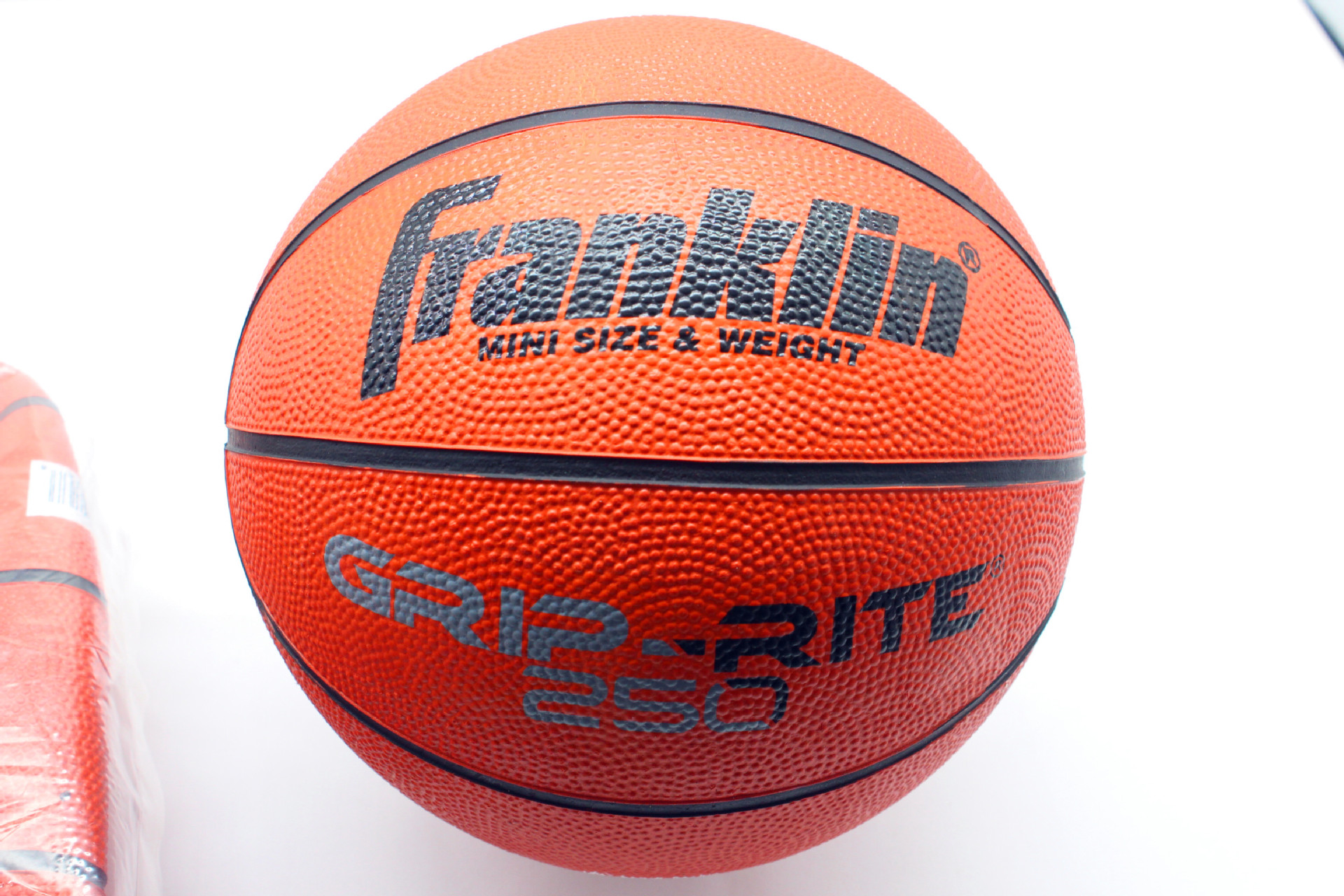 资讯快报（篮球）阿尔及利亚对抗斯洛文尼亚多机位赛事直播-内幕披露