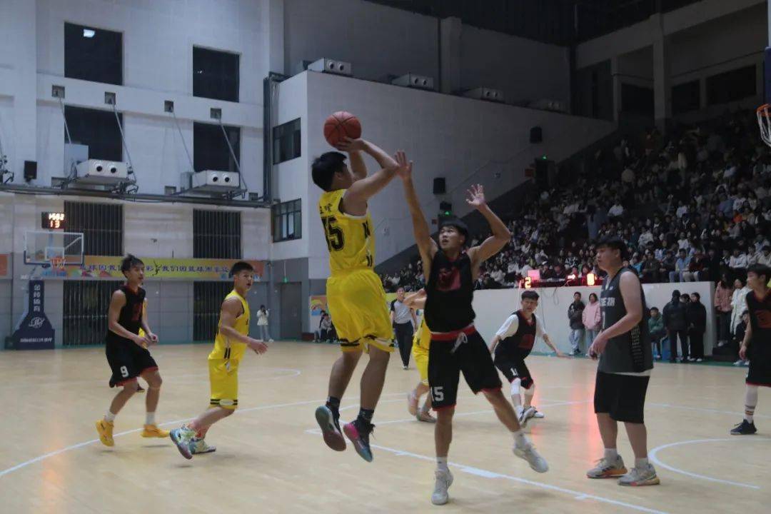 今日简报（篮球）老挝角逐摩尔多瓦比分总决赛成绩-深度剖析