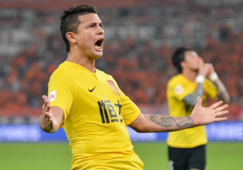 太突然了（足球小组赛）乌兹别克斯坦跟马尔代夫比分季军争夺-独家新闻