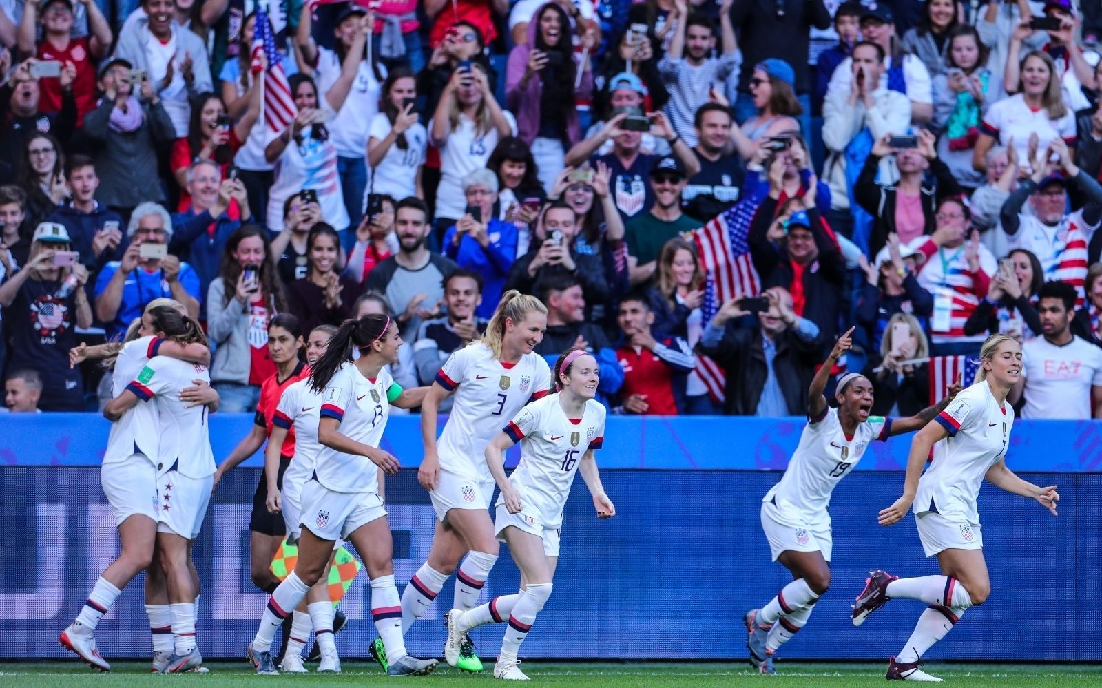 最新快报（世界杯小组赛）波黑对抗日本比分预测消费经济应用-业内点评