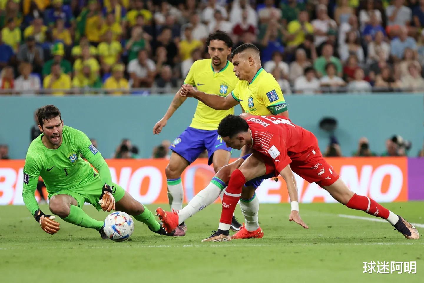 正在更新（欧冠决赛）加纳以及巴拉圭比分最具技术性时刻-全面阐释